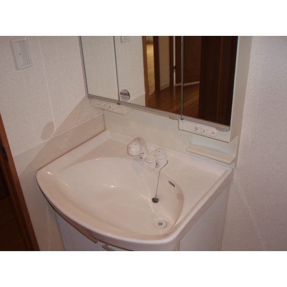 シャンテメゾン田仲0802号室 内観