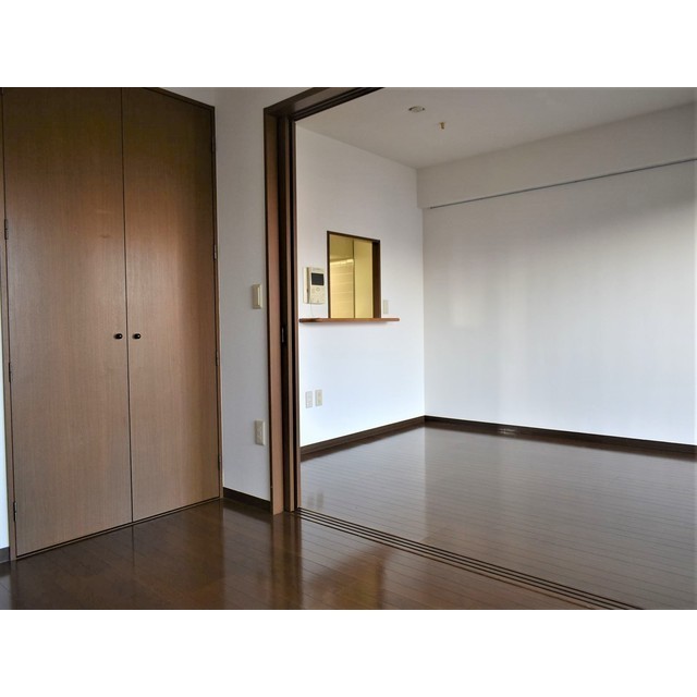 ルクレ川口イースト0504号室 内観