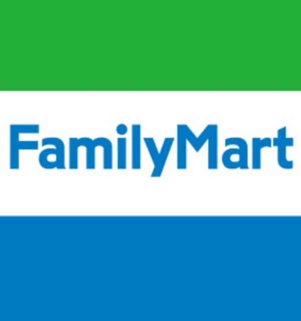 グランド・ガーラ白金高輪Ⅱ4階 ファミリーマート高輪一丁目店