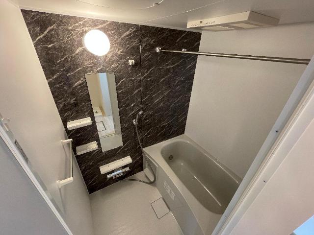 ガルデ寒川 バス