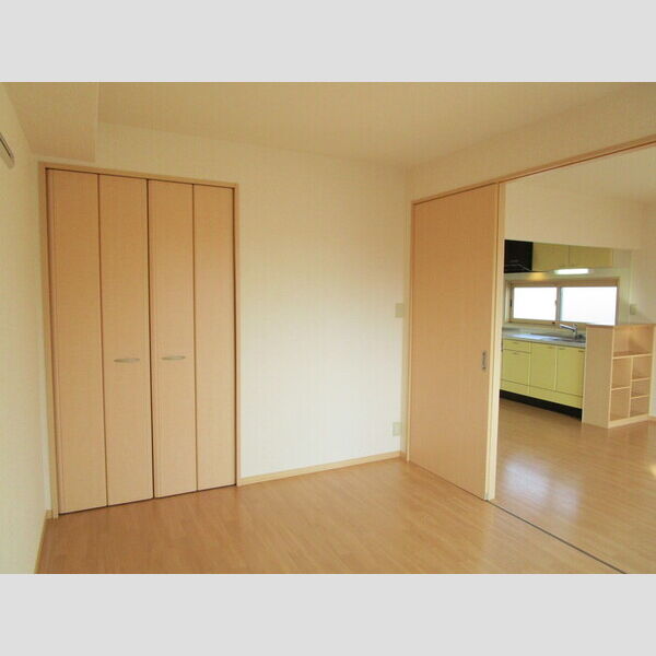 ヒロ・ハイム弐番館201号室 居室全景②