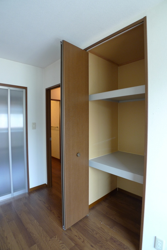 ソフィア石井 収納