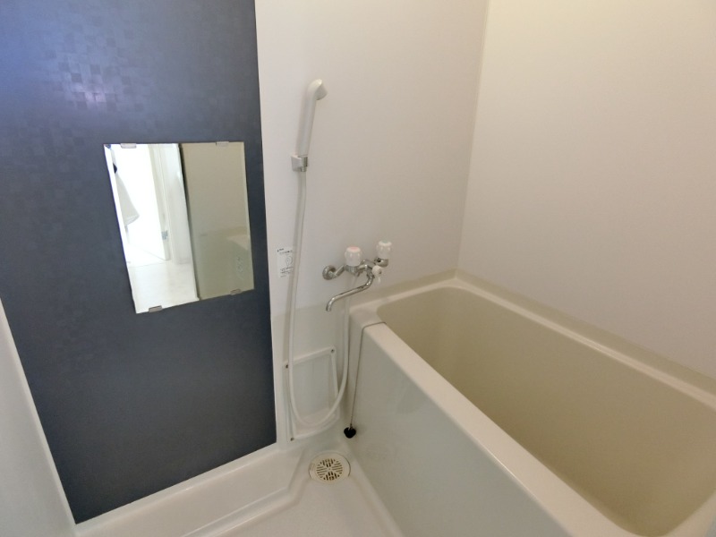 クレフラスト北小金Ｂ2階 お風呂