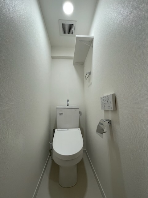 カテリーナ梅ヶ丘3階 トイレ