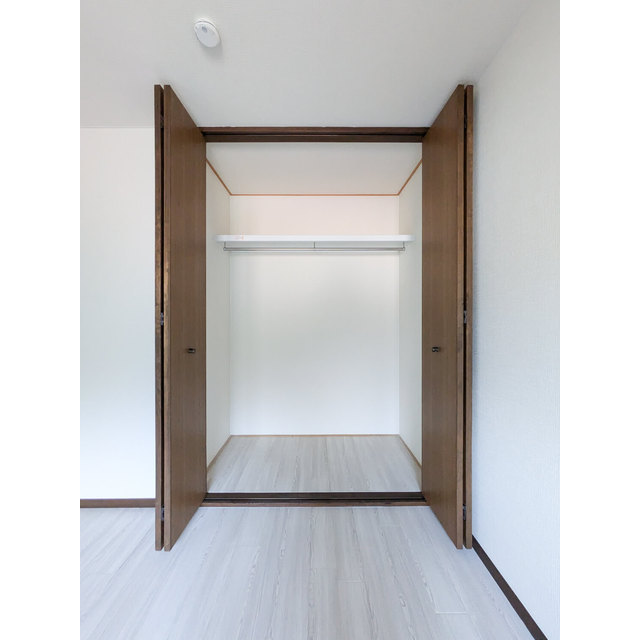 モンメール大磯308号室 内観