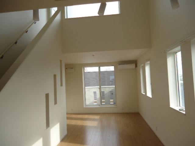 クレインテラス リビング