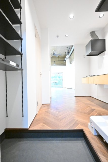 ダイアパレス鶴見第２1階 玄関