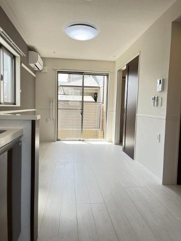 テンポ・フェリーチェ栄102号室 室内