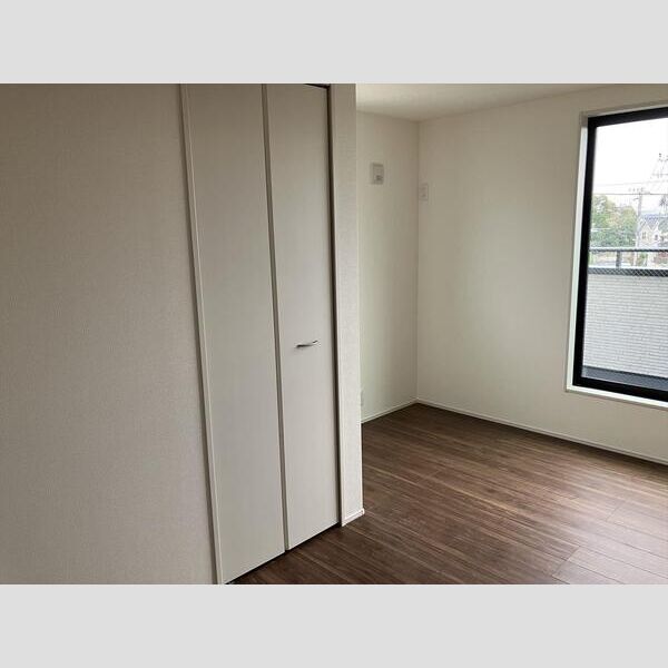 マイホームネクスト足立区東伊興　2号棟 収納