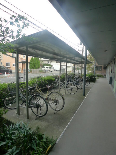 ラ・カーサ田尻0105号室 駐輪場