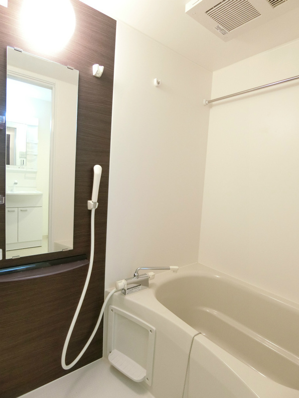 リブリ・武蔵小金井1階 お風呂