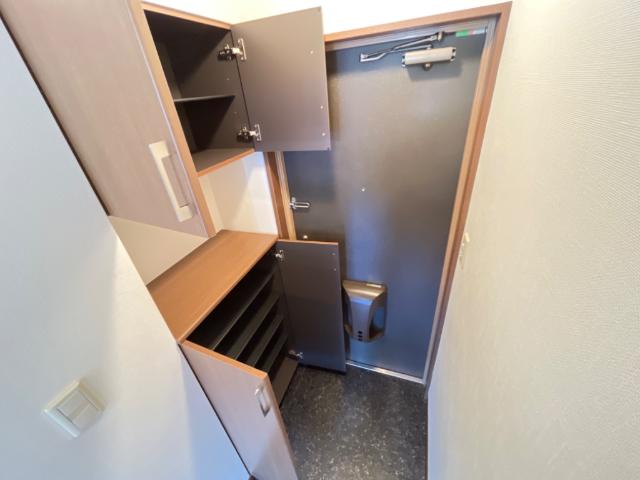 プレイス 玄関収納