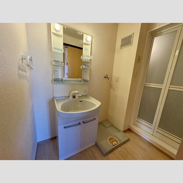 カームヒルズ　ABA203号室 同建物別部屋の参考画像