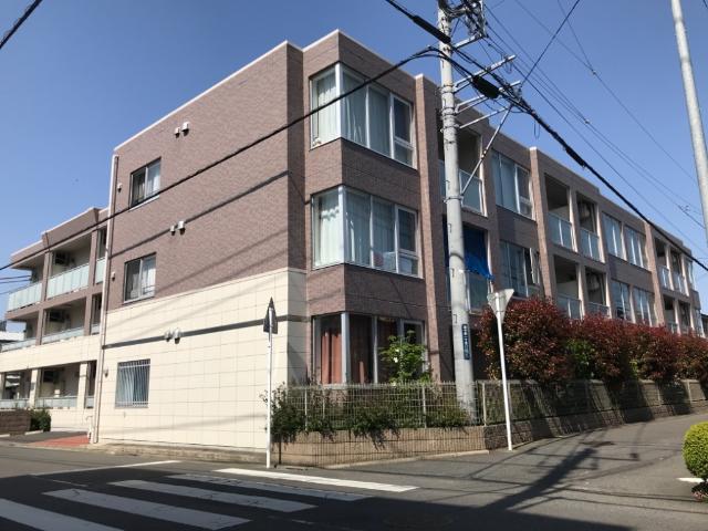 コモド　レジデンス 外観写真（昼）