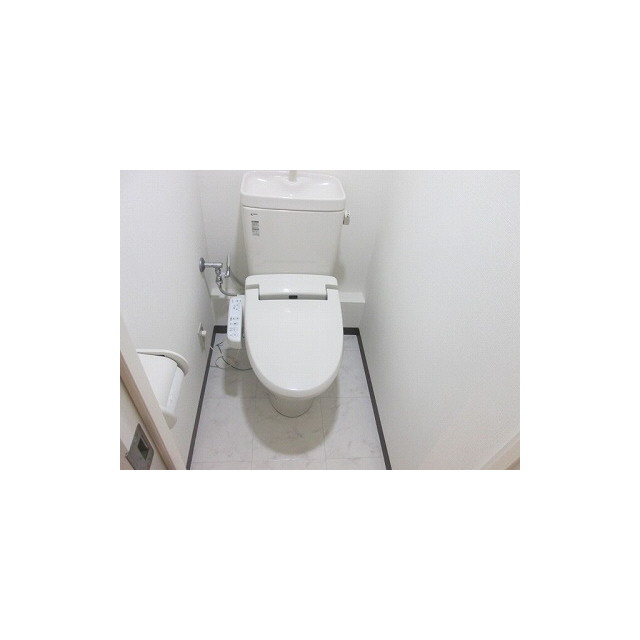 小机フラワーハイツ104号室 内観