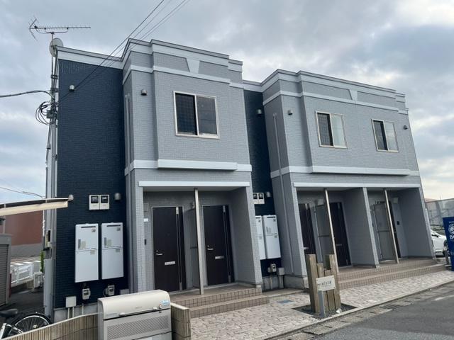 クレストⅢ 外観写真（昼）