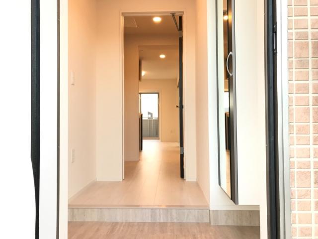 セラヴィ 玄関（イメージ）