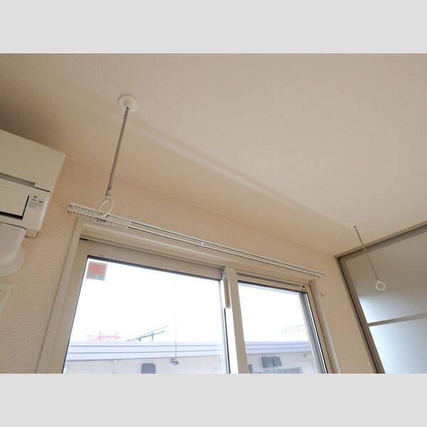 CASA　PRIMAVERA201号室 室内物干し