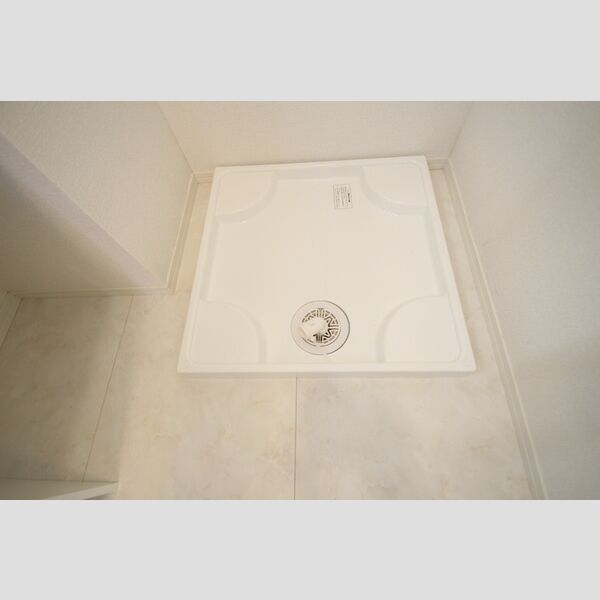 アヴァンス千住緑町102号室 防水パン