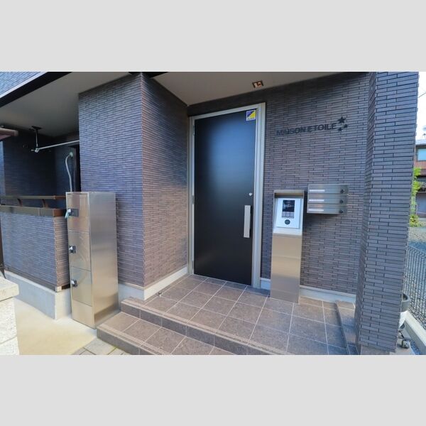 MAISON ETOILE エントランス