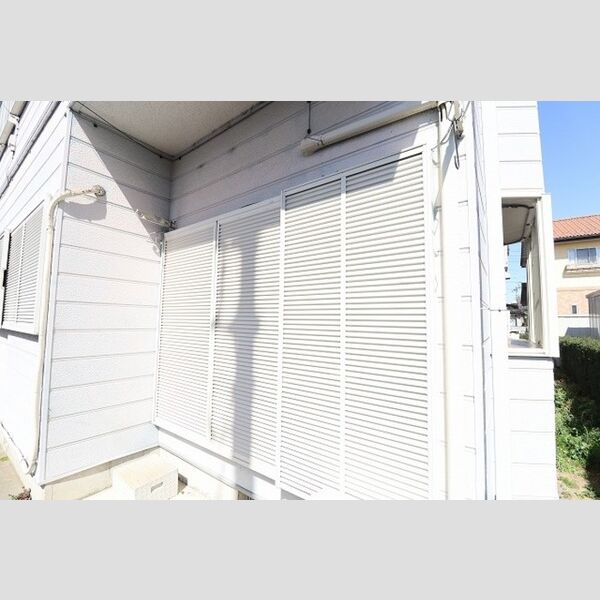 フォアシュピールハイム　B102号室 シャッター雨戸