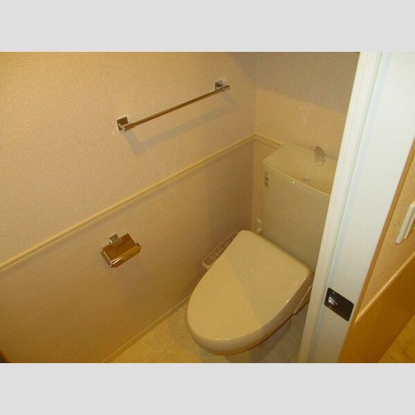 メゾンたくみ 温水洗浄暖房便座