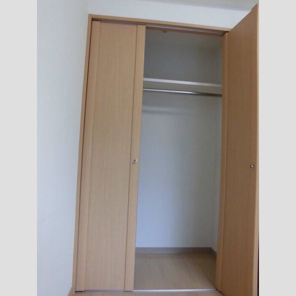 登戸N・Tステージ クローゼット