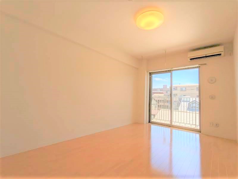 アソシエール高島平102号室 同建物別部屋の参考画像