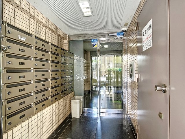 グランレーブ巣鴨2階 エントランス