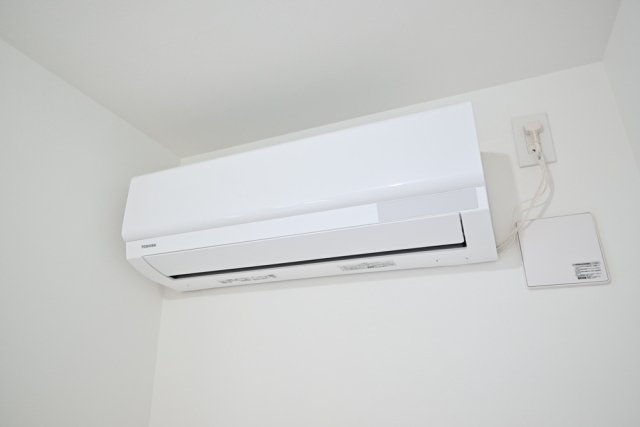 Ｔｈｅ　Ｒｅｓｉｄｅｎｃｅ　Ｎｉｈｏｎｂａｓｈｉ3階 エアコン（洋室）