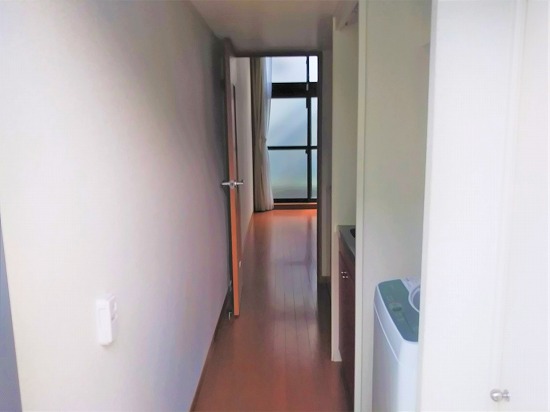 レオパレスサンフォーレＣ108号室 玄関