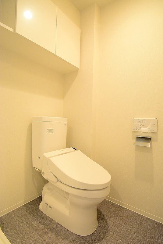 ステージファースト桜新町3階 トイレ