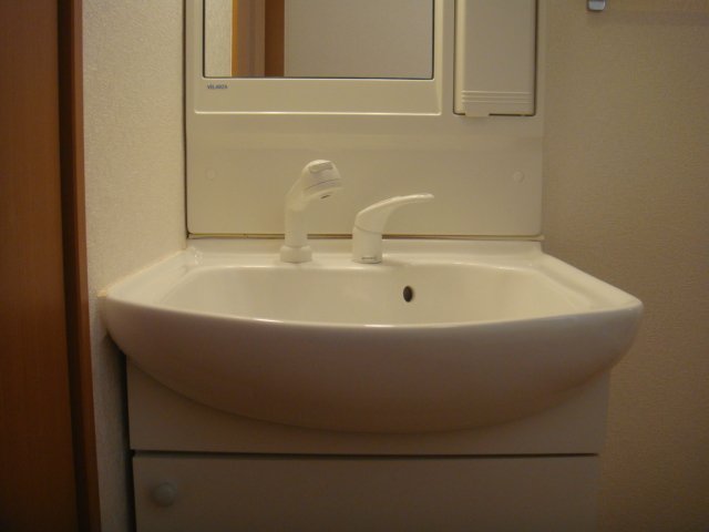 ガーデニングヒルズ 洗髪洗面化粧台