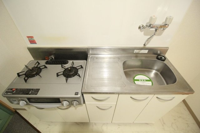 ジュネス３３Ａ 2口ガスコンロ（残置）
