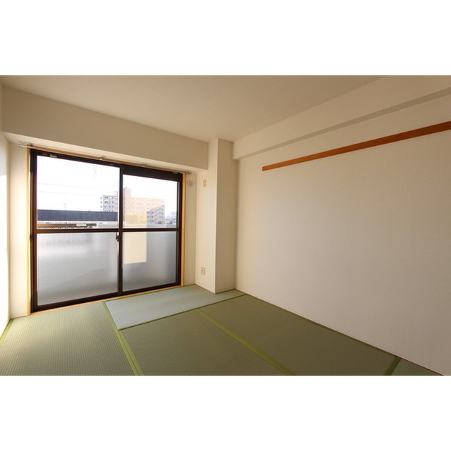 カサグランデ湘南303号室 内観