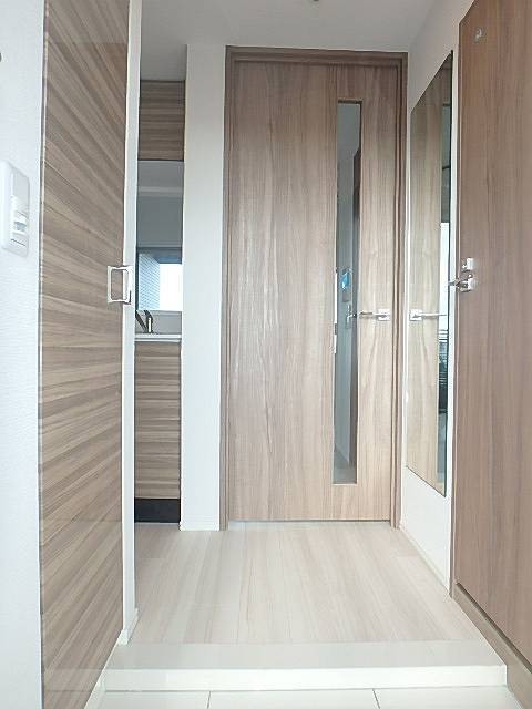 ガーラ・アヴェニュー調布 玄関