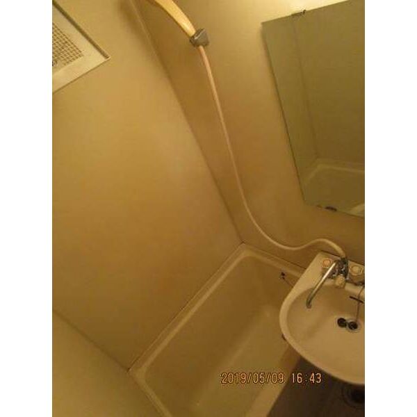 メゾン・ド・パサージュ0202号室 お風呂