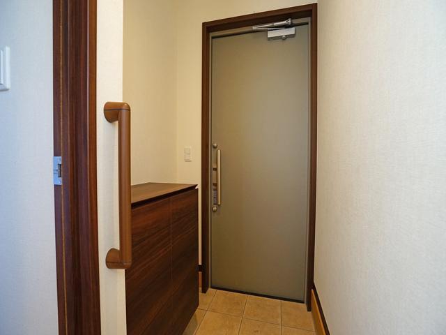 ＣＡＳＡ藤の森2階 玄関