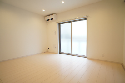 リブリ・ネオ上大岡2階 リビング