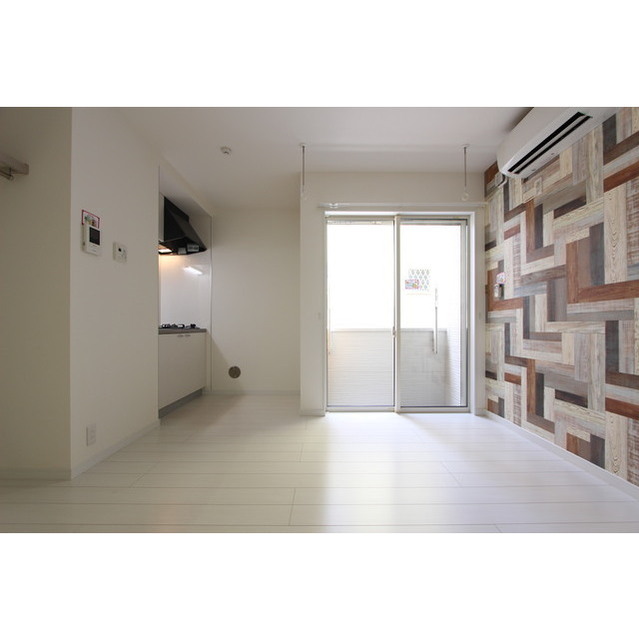 ＳＨＥＬＬＯＲＡ リビング