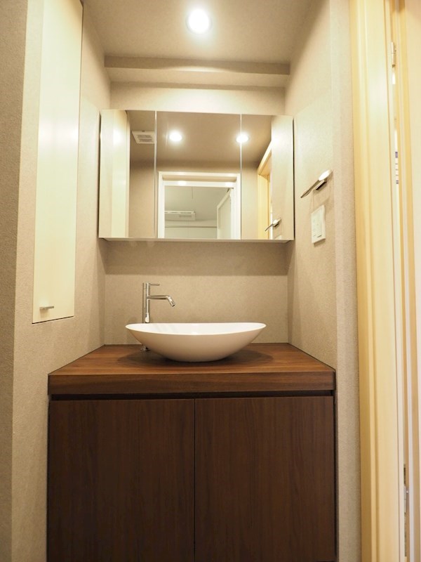 レジディア三軒茶屋4階 洗面