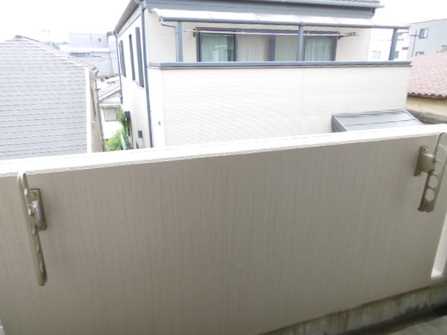 Ｂｉｇ　Ｔｈｒｏｕｇｈ0303号室 バルコニー