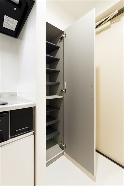 カスミ美原町 玄関