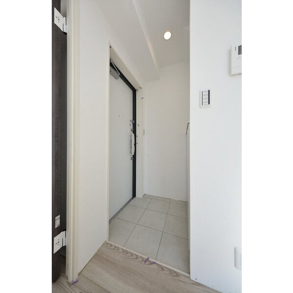 ウィロー板橋本町 玄関