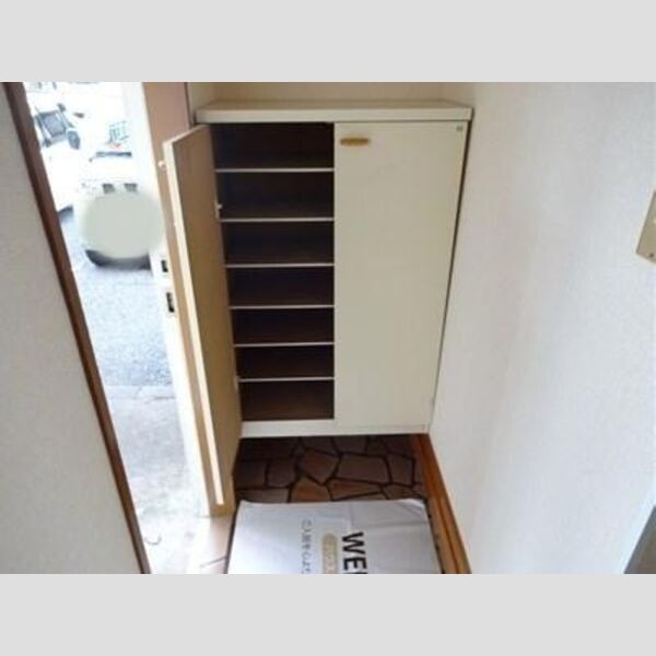 チェリーハイツ 玄関