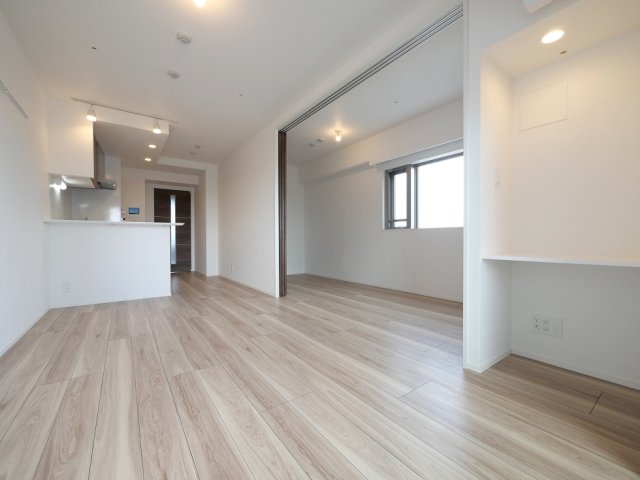 オーパスホームズ大泉学園Ⅰ1002号室 同建物別部屋の参考画像