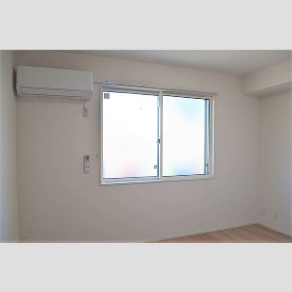 カネトヒル101号室 洋室②(別角度)