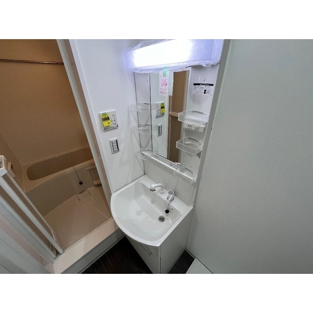 エステイトB東岩槻107号室 内観