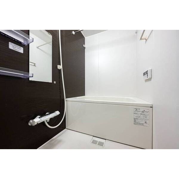 ベルグランデ吉野町0101号室 お風呂