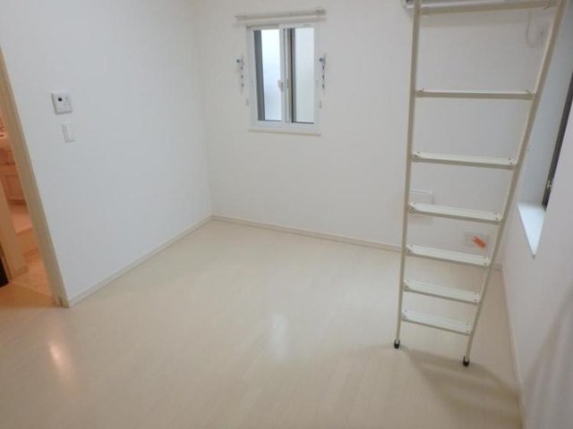 トライアングル蒲田3階 部屋その他